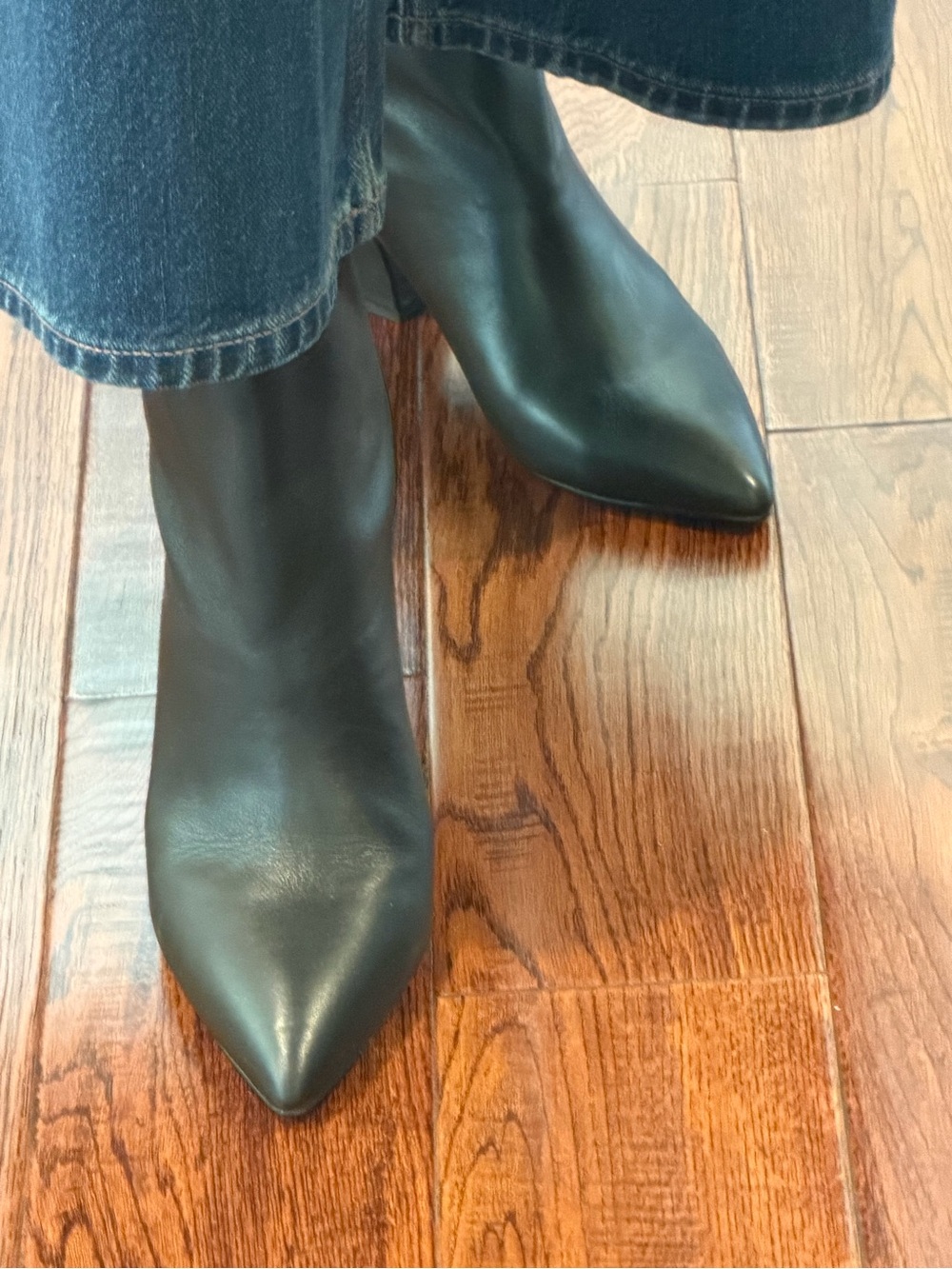 NWT Steve Madden Black Pointed Toe Wedge Booties | 8.5 - Picture 10 of 12